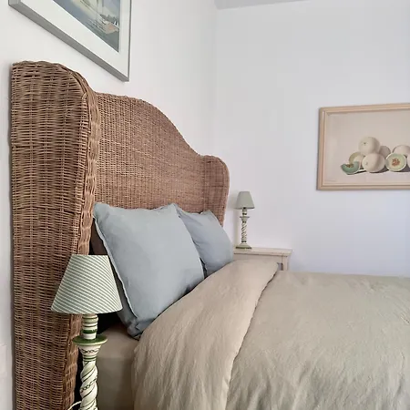 Frühstückspension Amahe - D'hotes Au Coeur De Sur 3*